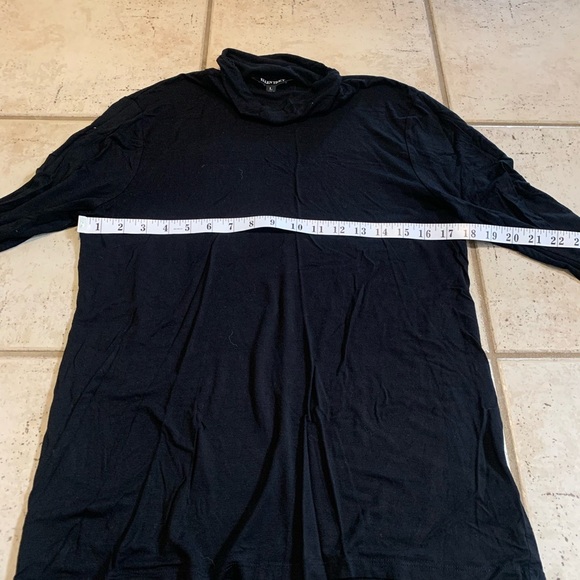 Ellen Tracy Black Long-Sleeve Turtleneck Top Size L - Picture 2 of 5